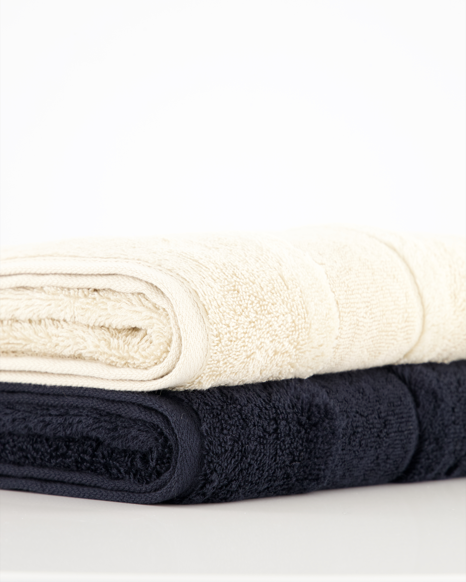 Cawö Handtücher Noblesse2 Uni 1002 schwarz - 906 - Handtuch 50x100 cm