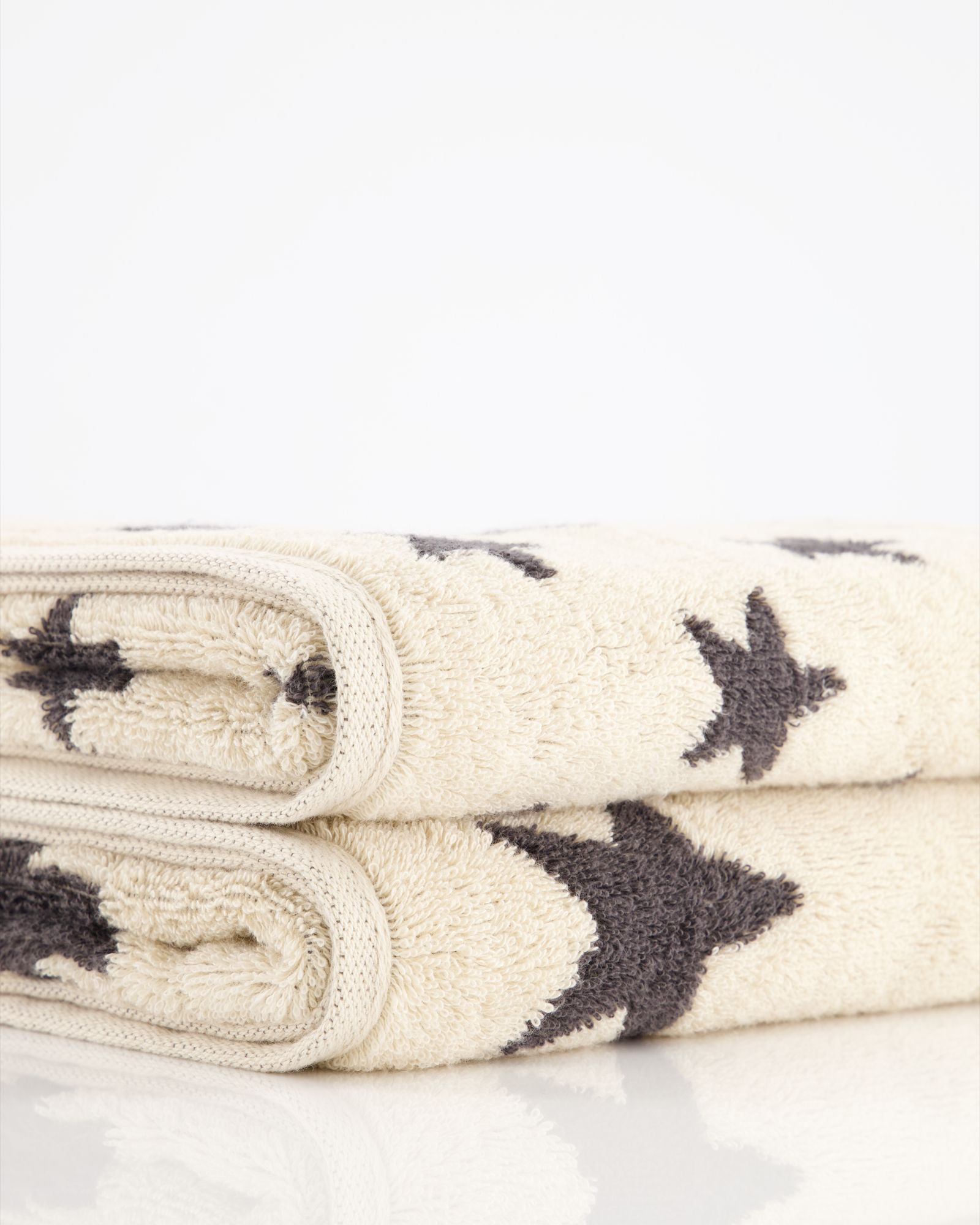 Cawö Handtücher NEW STARS Sterne groß 6260 beige/basalt - 37