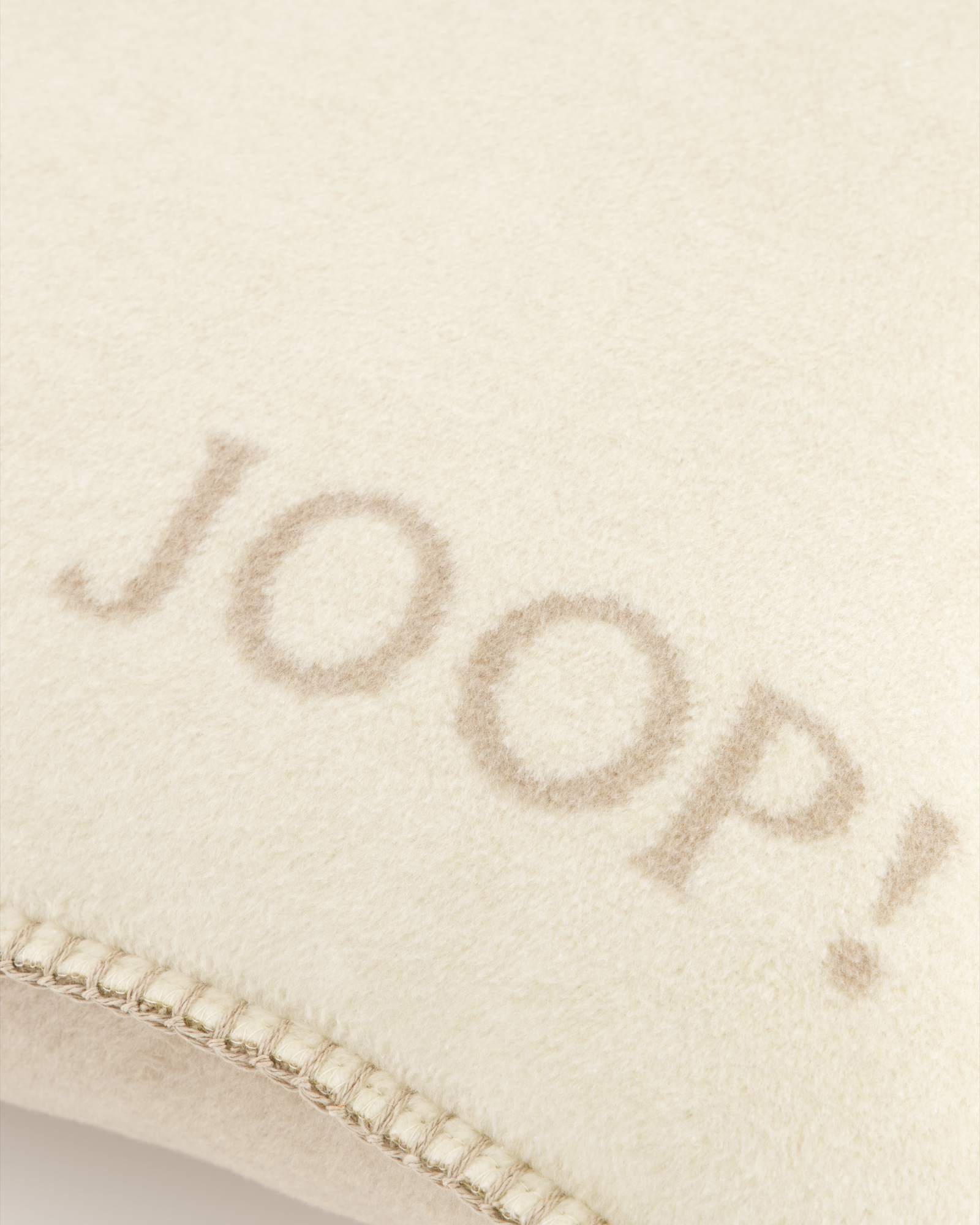 JOOP! Kissenhülle Uni-Doubleface - Größe: 50x50 cm - Farbe: Pergament-Sand