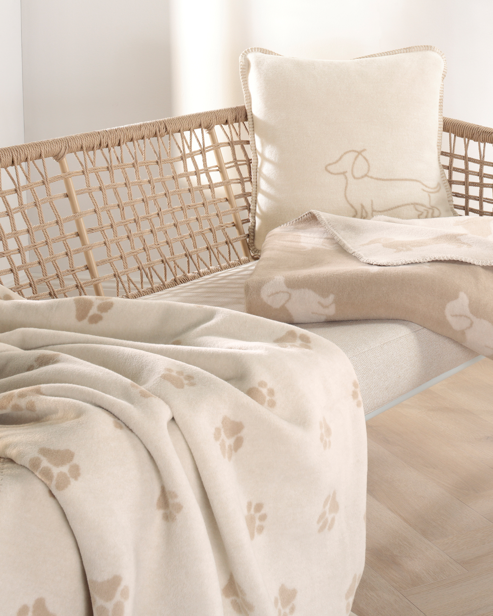 Cawö Wohndecken WE LOVE DOGS 62470 natur/beige - 33 - 150x200 cm