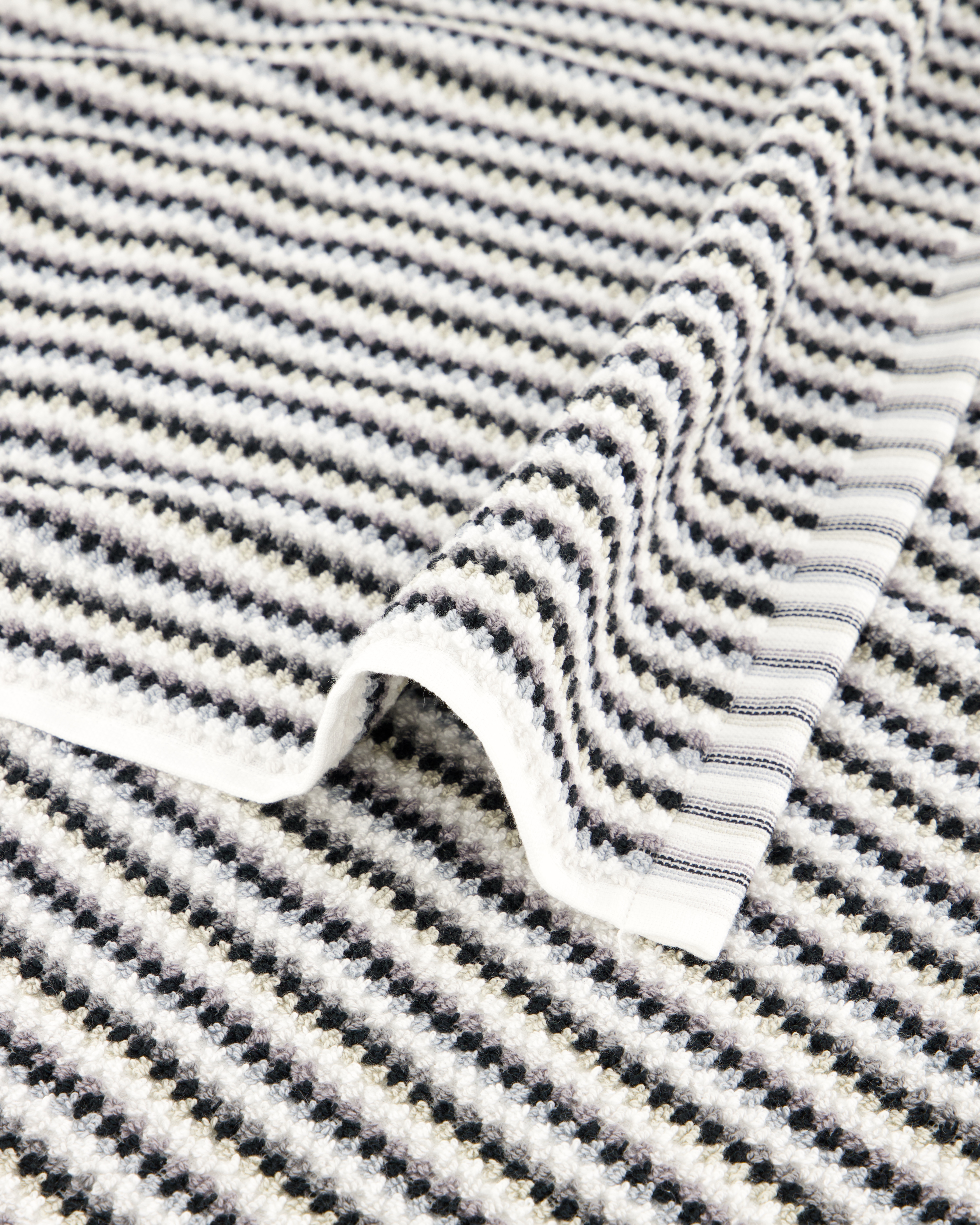 Möve Handtücher Bliss Bunt silver/black - 081