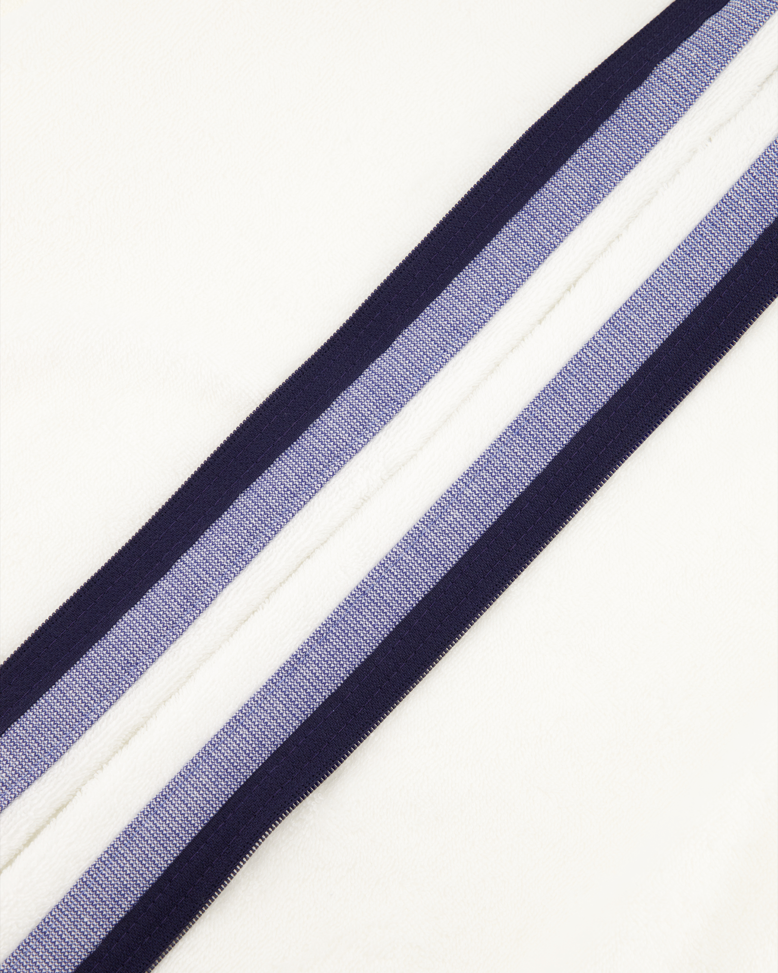 Cawö Bademäntel Damen Reißverschluss Breton 6598 weiß - 600