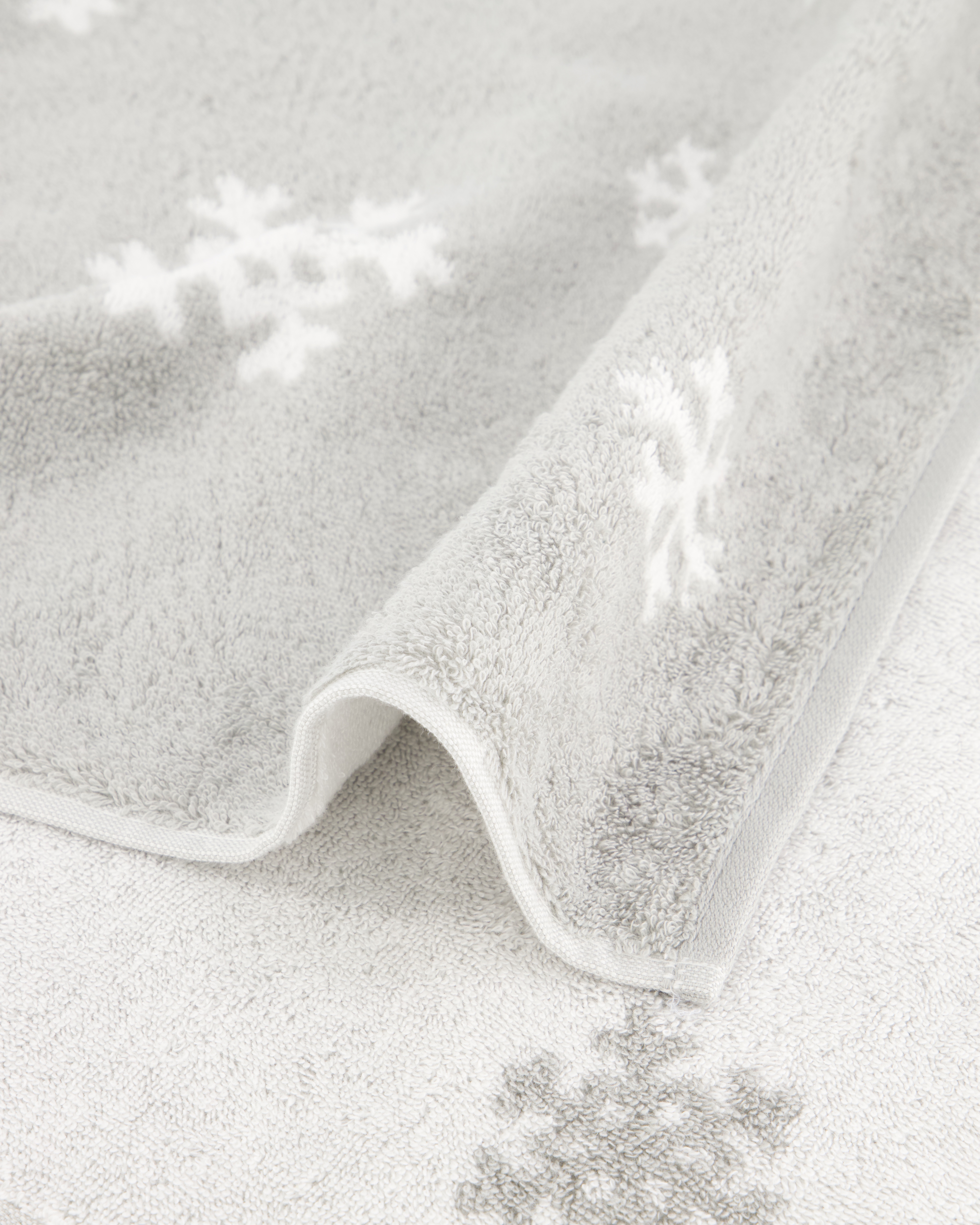 Cawö Handtücher WINTER EDITION Schneekristalle 6270 platin/weiß - 76