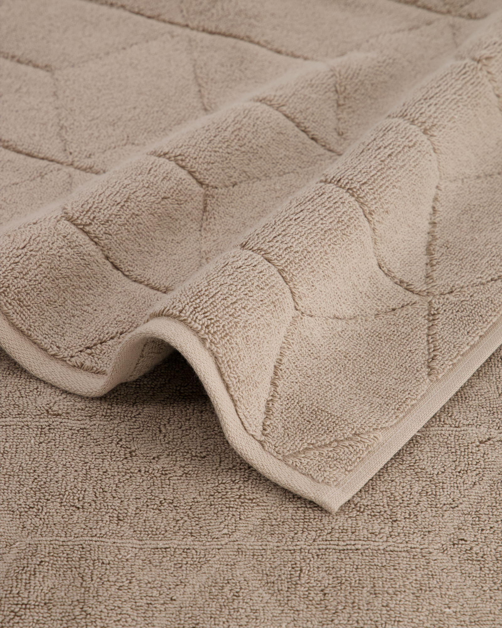 Villeroy & Boch Badematte Carré 2553 - 50x80 cm - Farbe: sand - 339