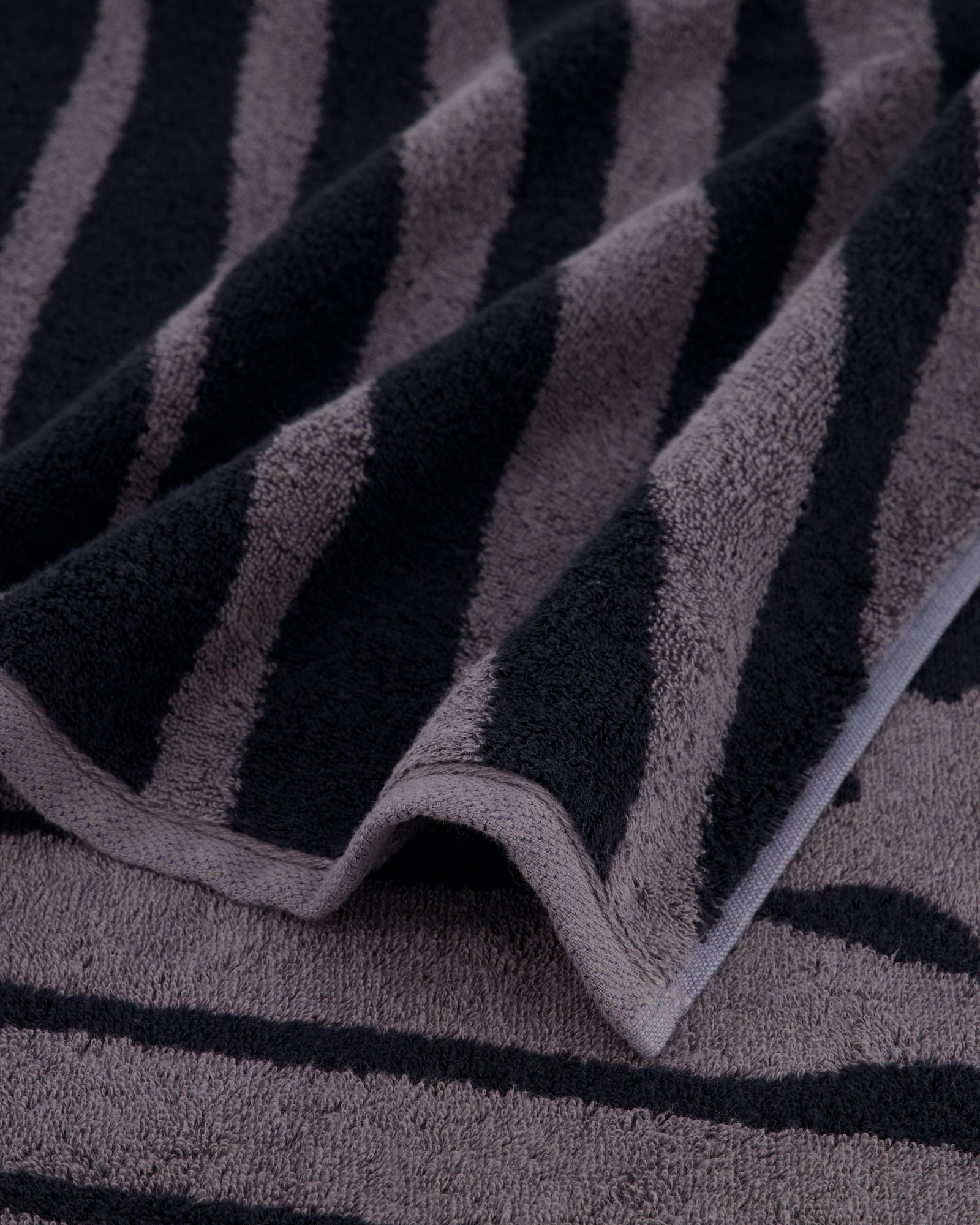 Villeroy & Boch Handtücher Coordinates Leaf 2558 graphite - 79
