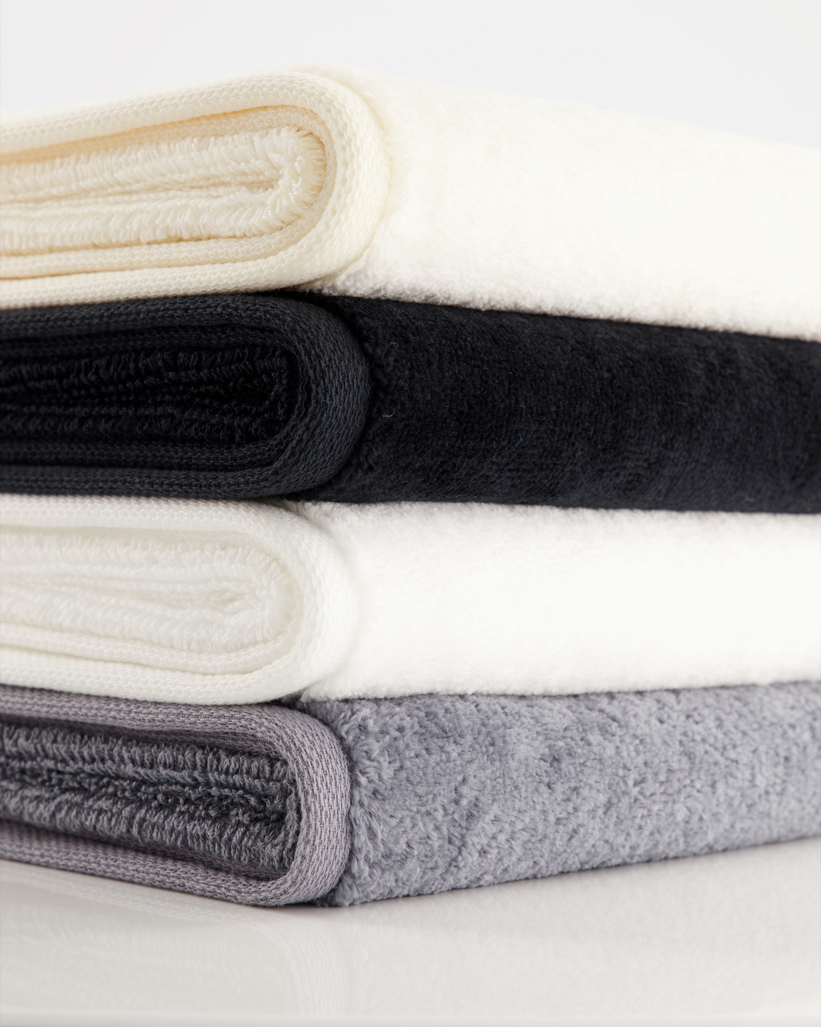 Möve Bamboo Luxe - Farbe: black - 199 (1-1104/5244) - Handtuch 50x100 cm