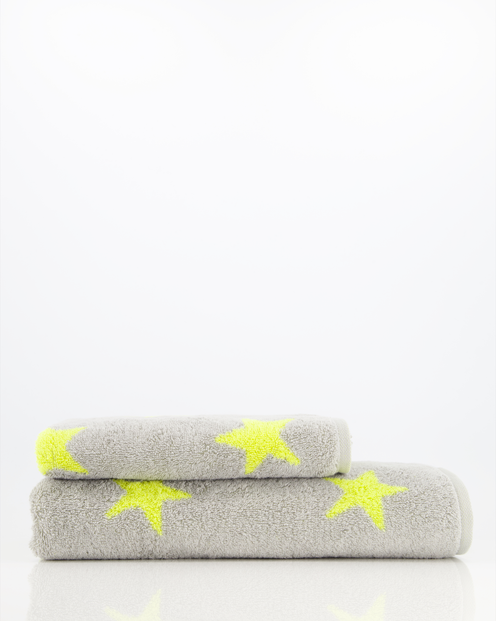 Cawö Handtücher NEW STARS Sterne groß 6260 platin/lime - 75