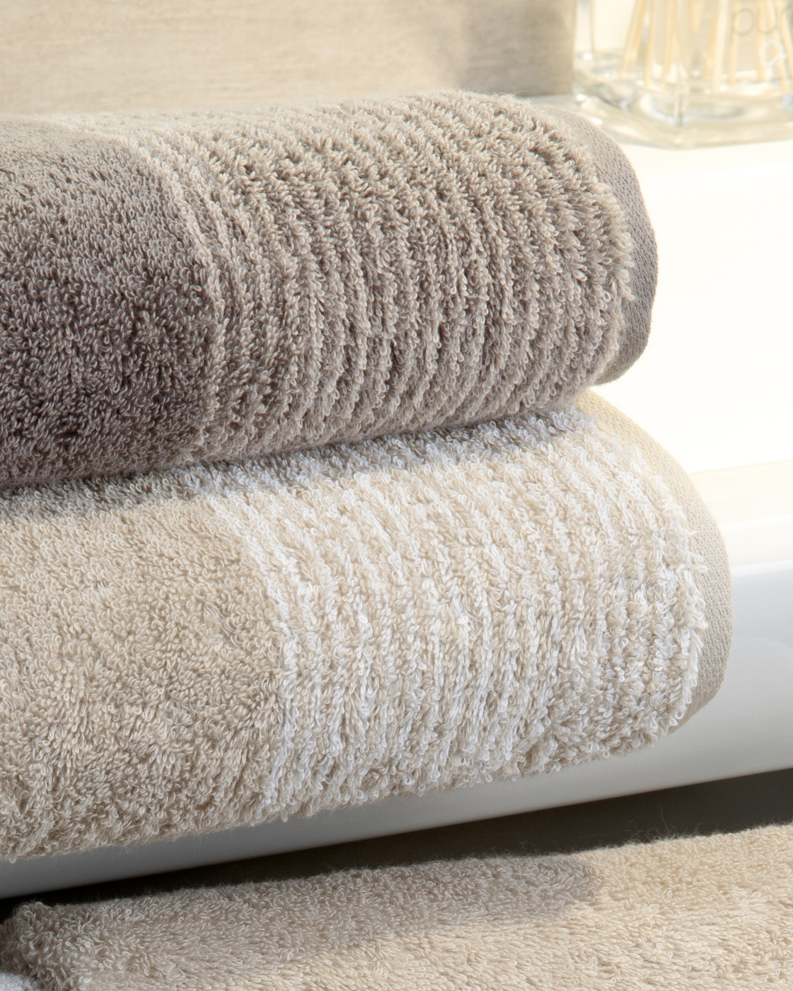 Cawö - Luxury Home Two-Tone 590 - Farbe: sand - 33 - Handtuch 50x100 cm