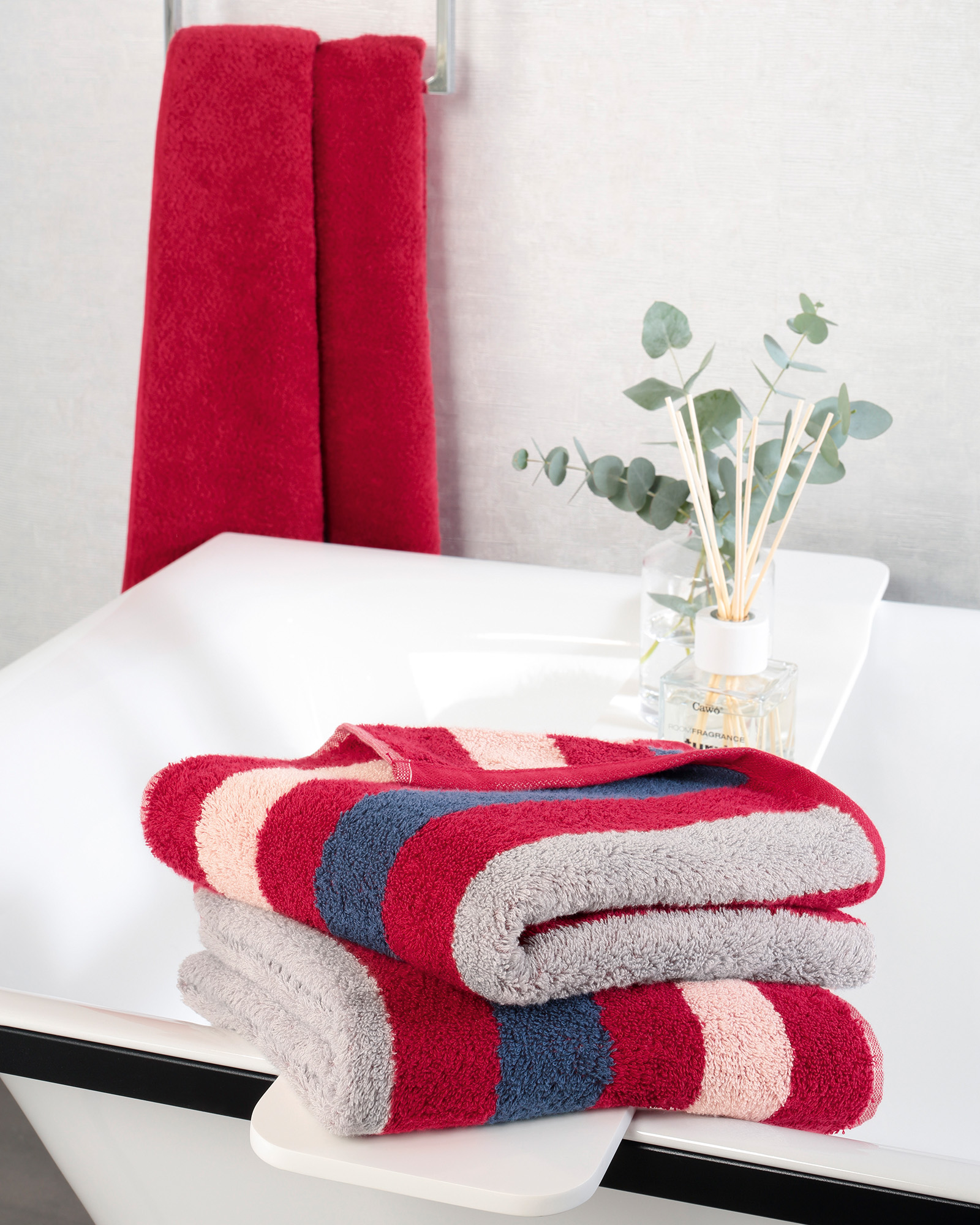 Cawö Heritage 4000 - Farbe: bordeaux - 280 Seiflappen 30x30 cm Detailbild 1 Cawö Heritage 4000 - Farbe: bordeaux - 280 Seiflappen 30x30 cm Detailbild 1