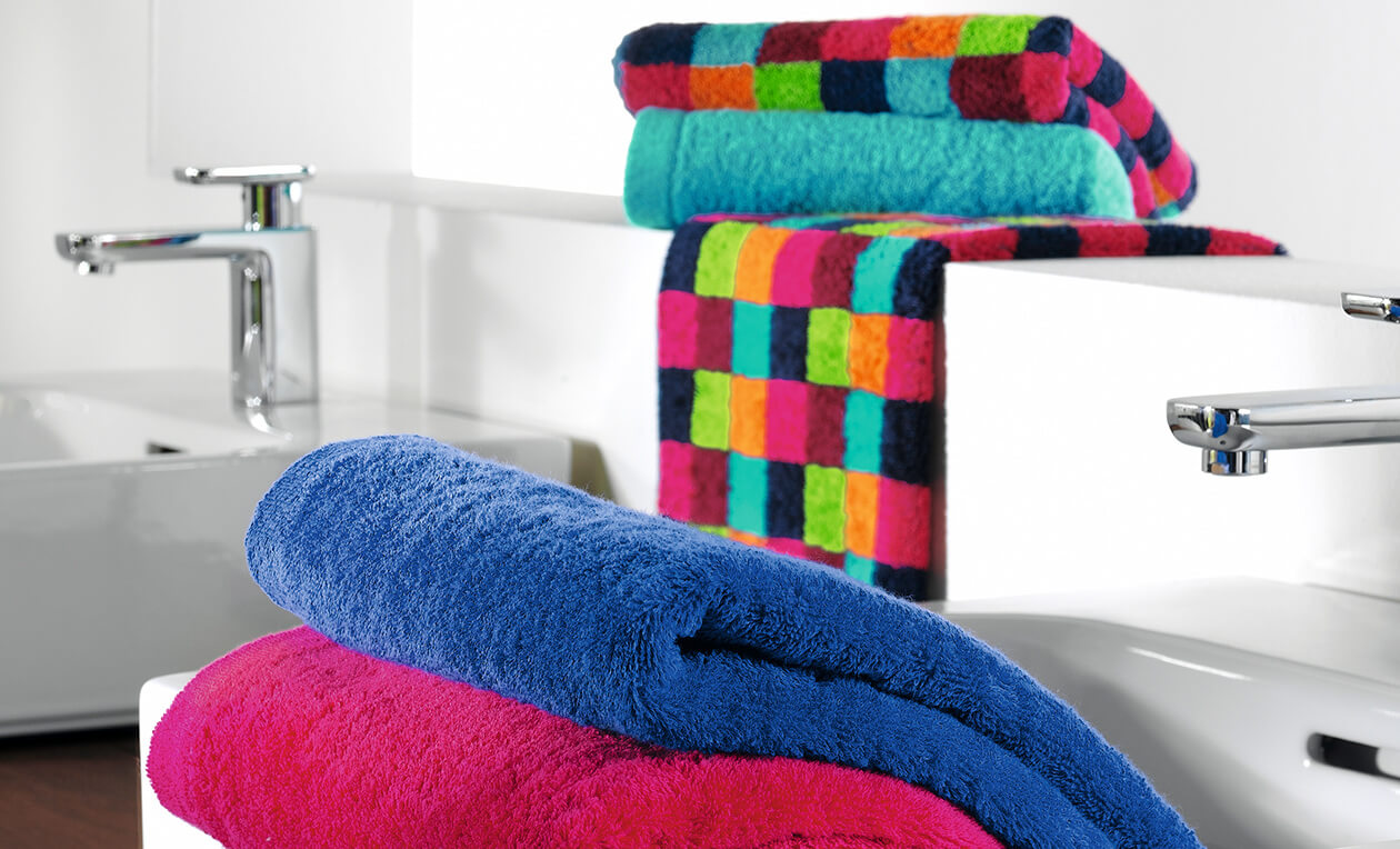 Cawö - Life Style Karo 7047 - Farbe: 84 - multicolor Handtuch 50x100 cm Detailbild 1 Cawö - Life Style Karo 7047 - Farbe: 84 - multicolor Handtuch 50x100 cm Detailbild 1